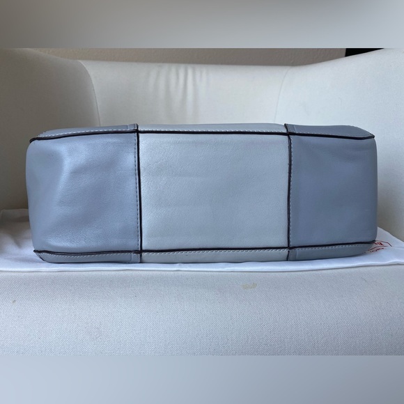 COACH Bag 2-way Versatile - Picture 7 of 7